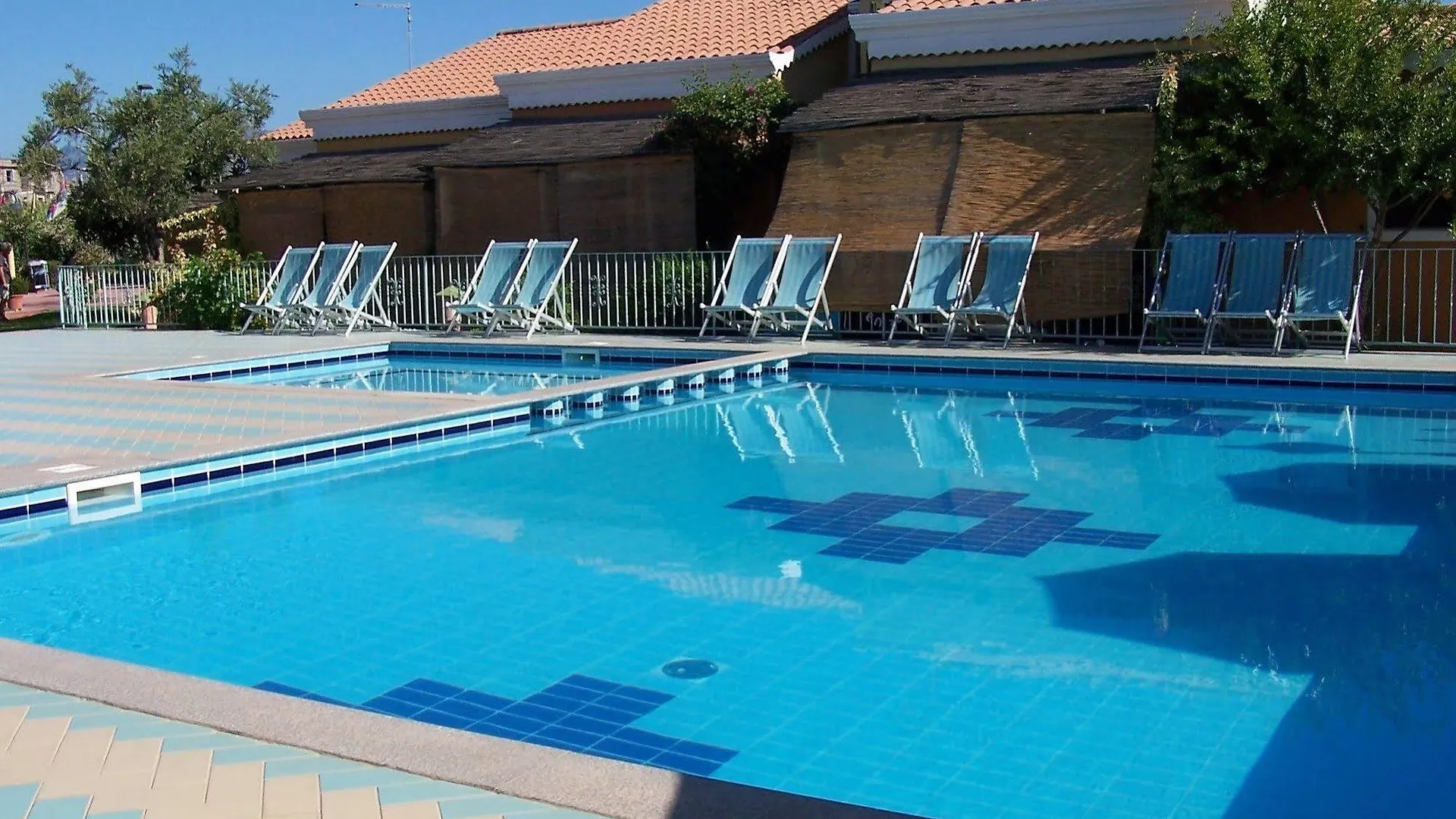 Apartment Residence Verde Mare Tortolì Italien